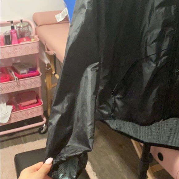 Jacket - Picture 5 of 5